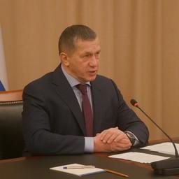 Cовещание по вопросам социально-экономического развития Камчатки провел заместитель председателя правительства РФ — полномочный представитель президента в ДФО Юрий ТРУТНЕВ. Фото пресс-службы правительства края