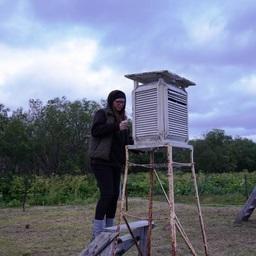 Проводятся метеорологические наблюдения. Фото пресс-службы КамчатНИРО