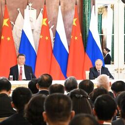 Председатель КНР СИ Цзиньпин и Президент России Владимир ПУТИН сделали заявления для прессы по итогам переговоров. Фото пресс-службы главы российского государства