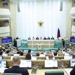 На заключительном заседании весенней сессии Совет Федерации одобрил федеральный закон «О налоге на сверхприбыль». Фото пресс-службы СФ