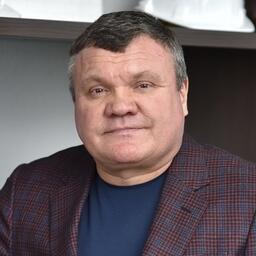 Коммерческий директор ОАО «Владморрыбпорт» Владимир БУЗАНОВ