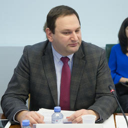 Директор департамента регулирования в сфере рыбного хозяйства и аквакультуры (рыбоводства) Минсельхоза Евгений КАЦ. Фото пресс-службы СФ
