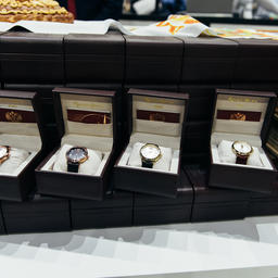Рыбакам-рекордсменам приготовили подарки. Фото предоставлено ГК «Сигма Марин Технолоджи»
