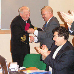 Праздник с нотами сожаления и надежды