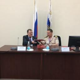 Договор о взаимодействии и сотрудничестве по реализации научных и образовательных проектов подписали гендиректор АО «ДАРД» Сергей ЛЕЛЮХИН и врио ректора ФГБОУ ВО «Дальрыбвтуз» Николай ЗОРЧЕНКО