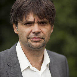Виталий КОРНЕВ