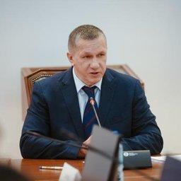 Заместитель председателя правительства – полномочный представитель президента в ДФО Юрий ТРУТНЕВ провел встречу с предпринимателями, уже реализующими или планирующими реализовать инвестиционные проекты в Республике Бурятия. Фото пресс-службы полпредства