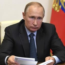 Президент Владимир ПУТИН на майском совещании о ситуации в сельском хозяйстве и пищевой промышленности. Фото пресс-службы главы государства