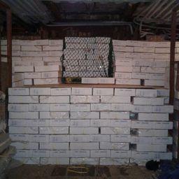 Следствие установило, что на борту находилось около 16 тонн краба, добытого незаконным способом. Фото пресс-службы Пограничного управления ФСБ России по Сахалинской области