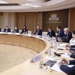 Эксперимент по досудебному обжалованию решений контрольных органов обсудили на совещании у вице-премьера – руководителя аппарата правительства Дмитрия ГРИГОРЕНКО. Фото пресс-службы кабмина
