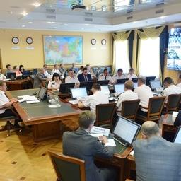Вопросы проведения заявочной кампании-2018 обсудили на оперативном совещании в Федеральном агентстве по рыболовству. Фото пресс-службы ФАР