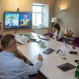 Возможные меры поддержки для участников программы инвестквот обсудили рыбопромышленники Северного бассейна на конференции Fishnews