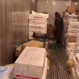 Изъято более 5 тонн криминального товара. Кадр оперативной съемки