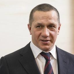 Заместитель председателя Правительства – полномочный представитель президента в Дальневосточном федеральном округе Юрий ТРУТНЕВ
