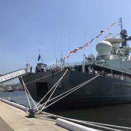По данным организаторов, легендарные парусники и боевые суда поселили не менее 3 тыс. жителей и гостей города. Фото пресс-службы администрации Приморья