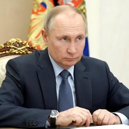 Президент Владимир ПУТИН поручил дополнительно изучить вопросы поставок рыбы с Дальнего Востока. Фото пресс-службы главы государства