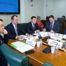 В заседании приняли участие представители Министерства сельского хозяйства и Федерального агентства по рыболовству. Фото пресс-службы ФАР