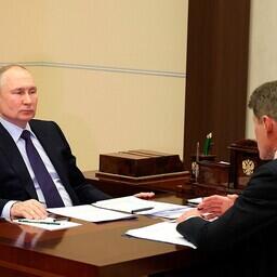 Президент Владимир ПУТИН провел рабочую встречу с губернатором Приморского края Олегом КОЖЕМЯКО. Фото пресс-службы главы государства