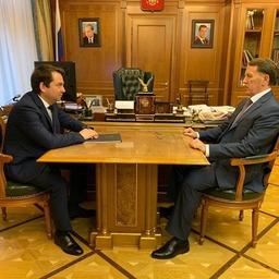 Глава Мурманской области Андрей ЧИБИС встретился с вице-премьером Алексеем ГОРДЕЕВЫМ. Фото из «Фейсбука» руководителя региона