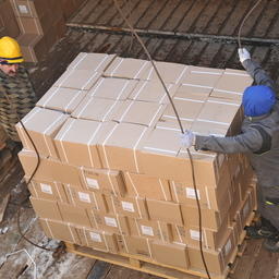 Объемы «рыбного» экспорта из России растут, но выручка снижается