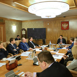 Правительственная комиссия по вопросам развития рыбохозяйственного комплекса. Фото пресс-службы Росрыболовства