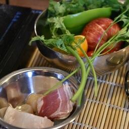 Продукты были уже приготовлены к кулинарному творчеству