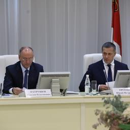 Секретарь Совбеза Николай ПАТРУШЕВ и вице-премьер - полпред президента на Дальнем Востоке Юрий ТРУТНЕВ. Фото пресс-службы полпредства