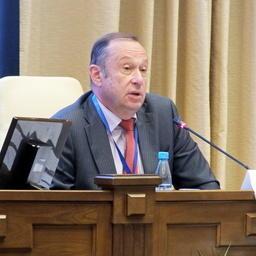Первый заместитель председателя правления Росрыбхоза Виктор ЗАРАЙСКИЙ