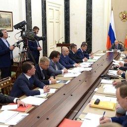 Совещание по совершенствованию контрольно-надзорной деятельности глава государства Владимир ПУТИН провел в июле. Фото пресс-службы президента РФ