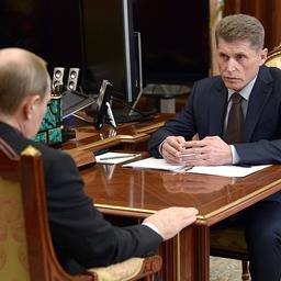 Губернатор Сахалинской области Олег КОЖЕМЯКО на встрече с президентом Владимиром ПУТИНЫМ. Фото пресс-службы Кремля