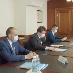 Организацию путины обсудили представители госорганов, науки, бизнеса. Фото пресс-службы правительства Камчатского края
