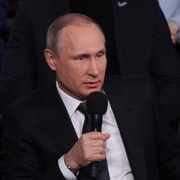 Президент Владимир ПУТИН на медиафоруме «Правда и справедливость». Фото пресс-службы ОНФ