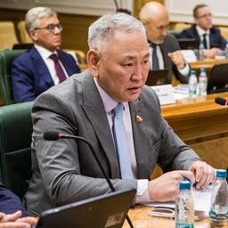 Сенатор от Республики Саха (Якутия) Сахамин АФАНАСЬЕВ