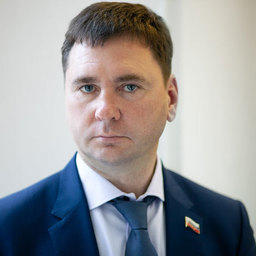 Максим КОЗЛОВ