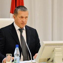 Вице-премьер – полпред президента в ДФО Юрий ТРУТНЕВ на заседании правительственной подкомиссии по развитию рыбохозяйственного комплекса Дальнего Востока. Фото с официального сайта полномочного представителя главы государства
